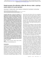 Islands promote diversification within the silvereye clade: a phylogenomic analysis of a great speciator