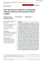 Does agricultural cooperative membership influence off‐farm work decisions of farm couples?